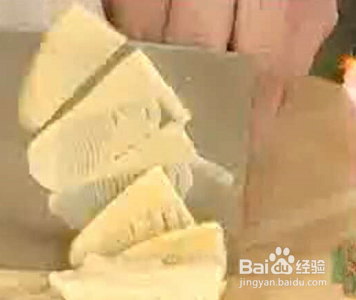 焦熘丸子的制作方法