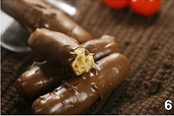 花生酱夹心巧克力棒