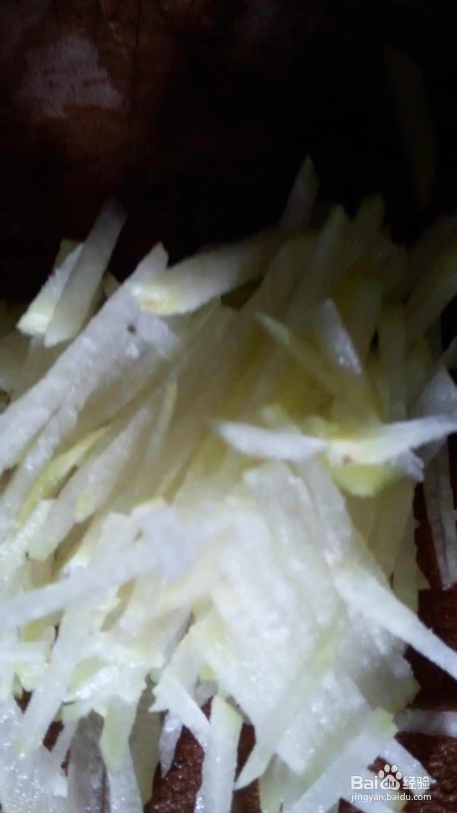 章鱼炖萝卜的做法