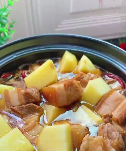 如何做红烧肉炖土豆