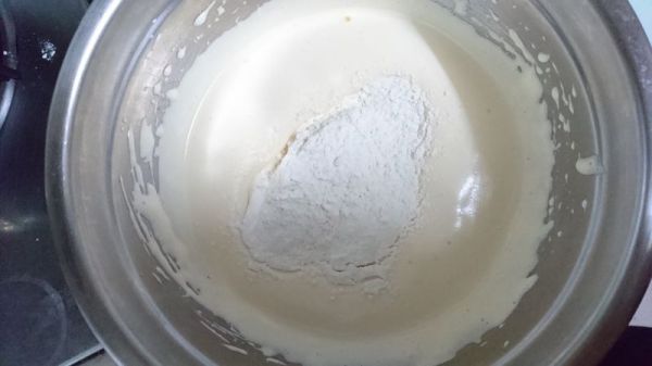 酸奶慕斯婚庆蛋糕