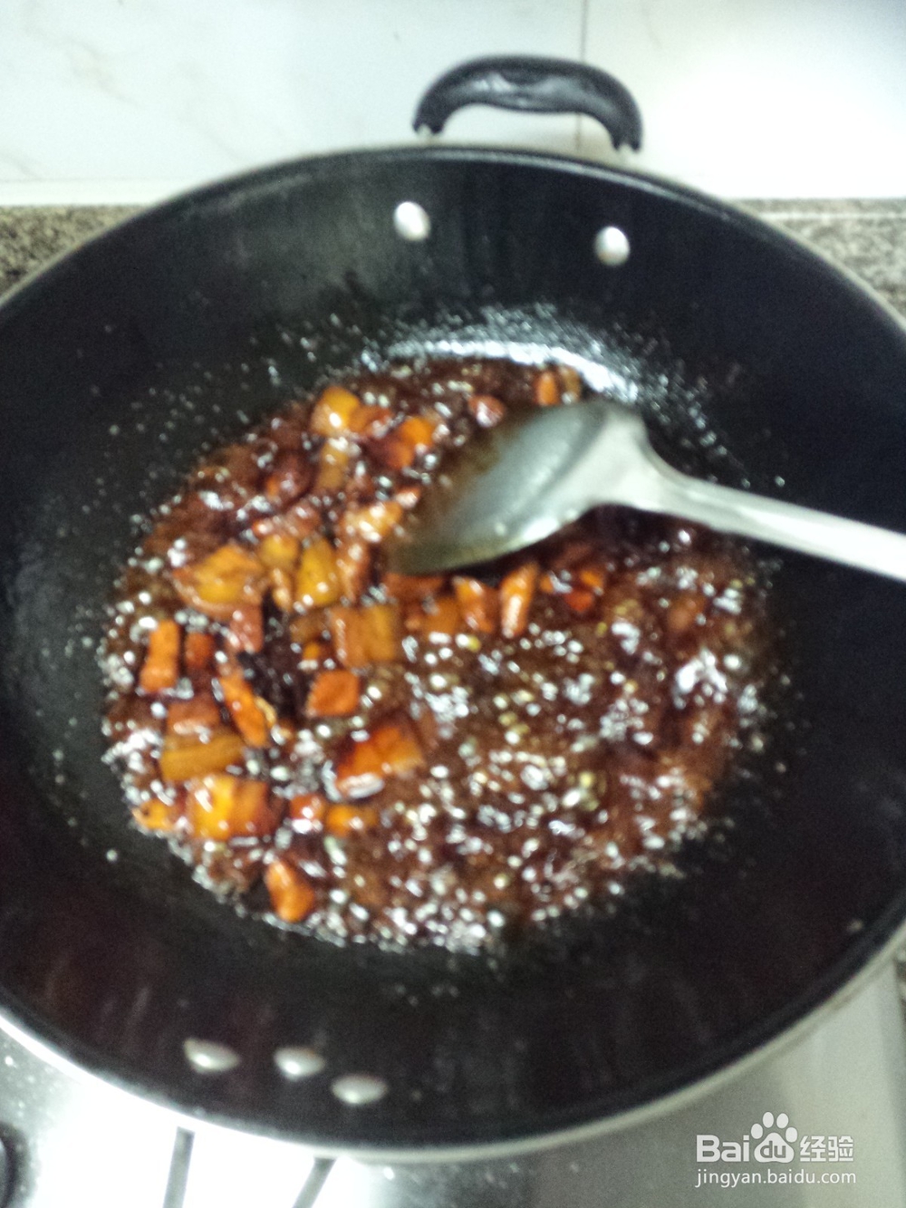 如何做五香红烧肉