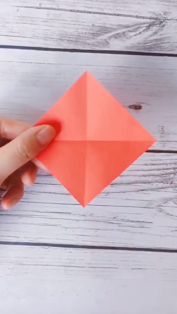 少女心小花篮怎么做?