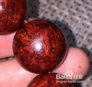小叶紫檀手串2.0 金星瘤疤多少钱入手合适