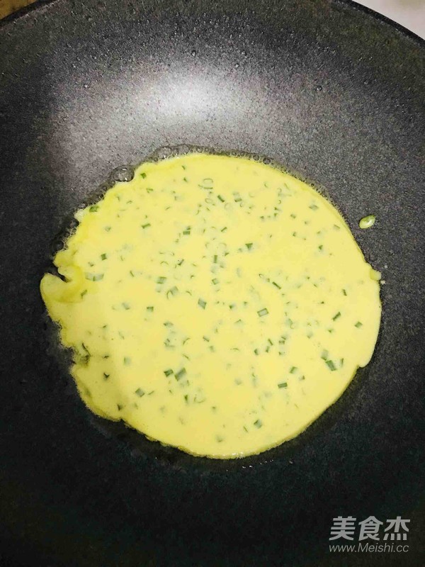 葱香鸡蛋饼的做法
