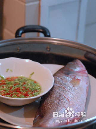 瘦身餐 泰式清蒸鲈鱼