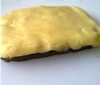 清新宜人的绿茶格子饼干