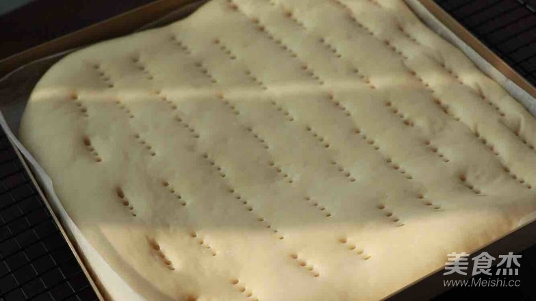 葱香肉松面包卷