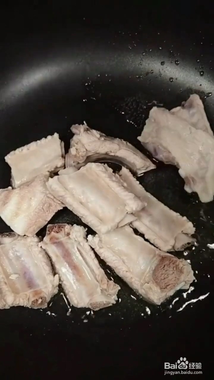 如何制作好吃的可乐排骨