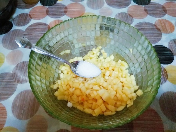 松软苹果白桃小饼