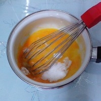 怎么制作柠檬香草与红火龙果冰淇淋