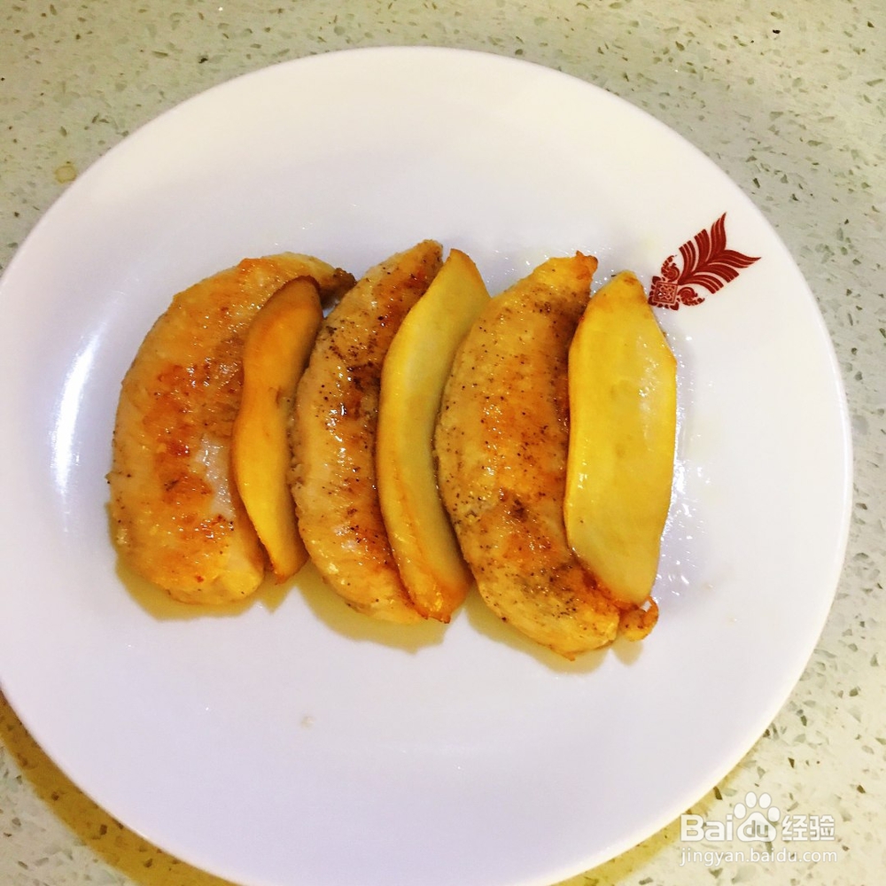 一个人做番茄汁杏鲍菇鸡胸