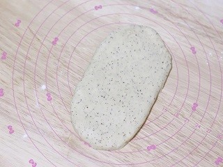 红茶奶香吐司怎么做？