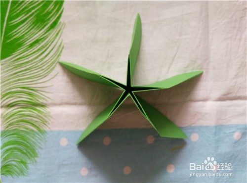 折纸----如何折叠立体喇叭花?