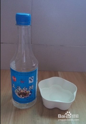 如何清除鞋边边的发黄痕迹
