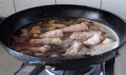 家庭自制麻辣鸭脖