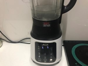 食补养生凉拌西兰花的做法