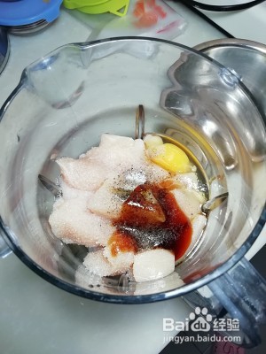 鸡肉丸子汤的做法