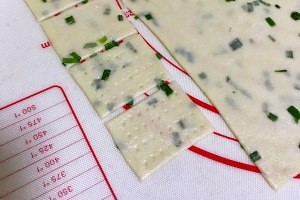 超级好吃的葱香苏打饼