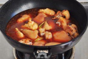 私房酱猪蹄做法