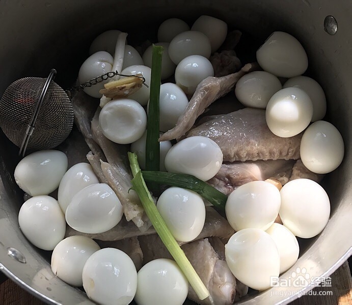 鹌鹑蛋卤鸭四件的做法