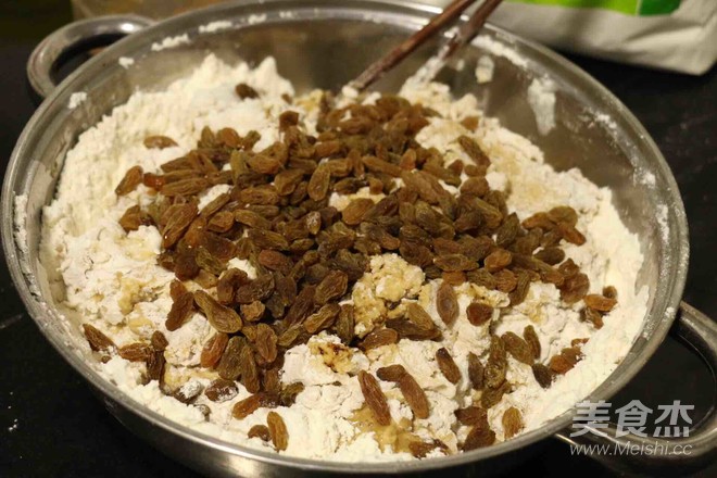 葡萄干红糖馒头