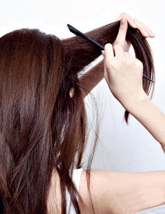 打造优雅迷人发髻