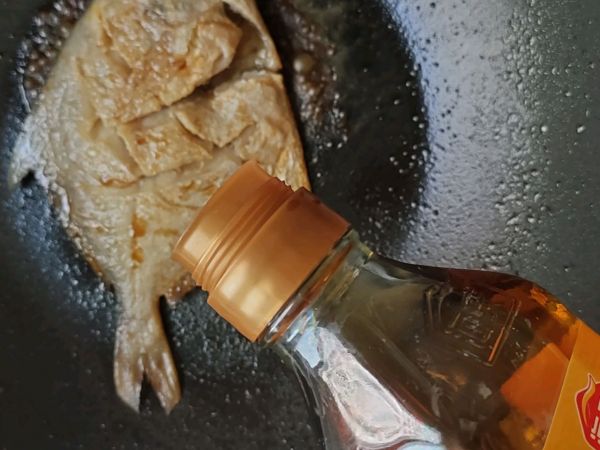 简单快手红烧鲳鱼