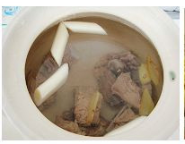 冬季暖身滋补汤—玉米莲藕排骨汤