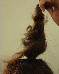 盘丸子头的方法图解