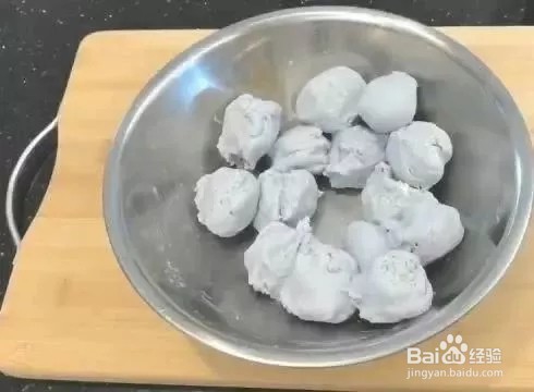 如何在家里做椰丝玫瑰粿？