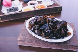 怎么做双椒拌木耳