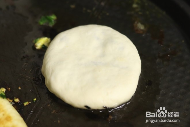 风味韭菜鸡蛋饼
