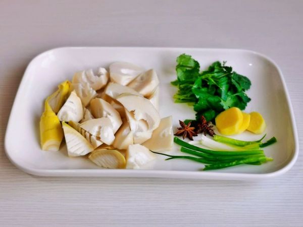 彩椒香菇蒸娃娃菜