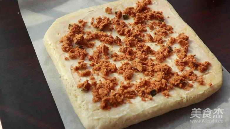 葱香肉松面包卷