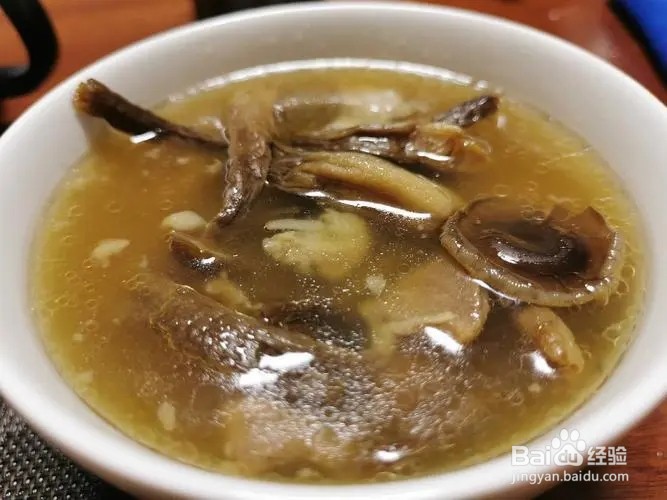 排骨鹿茸菌汤