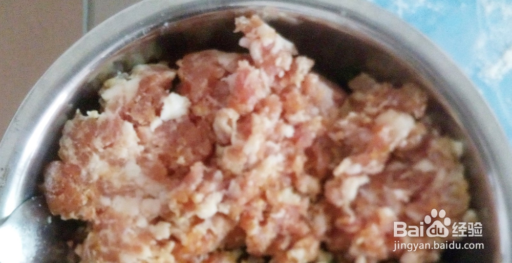 怎么做孩子爱吃的包子——三鲜包子