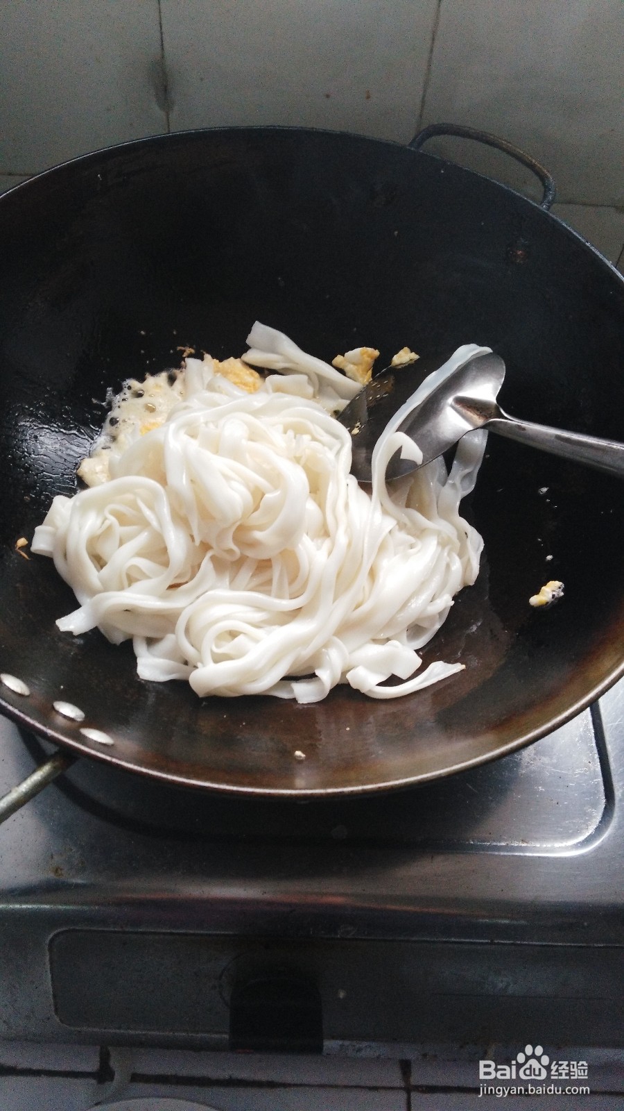 怎样做鸡蛋炒米粉好吃？