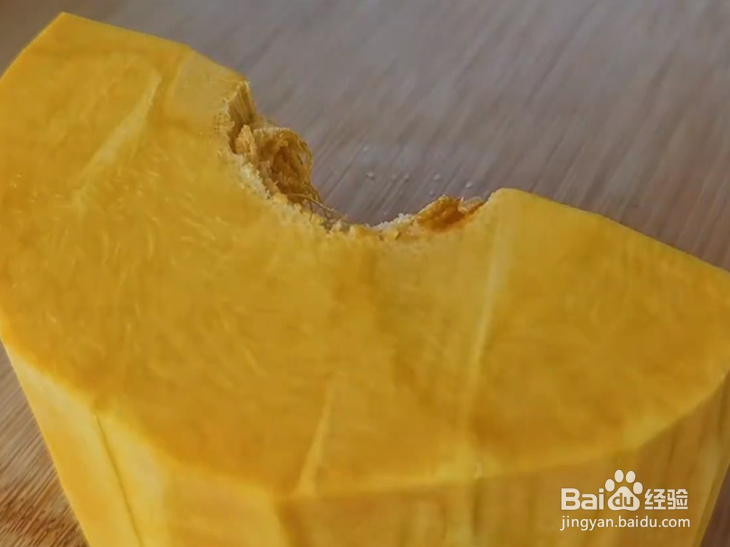 南瓜糖蜜豆葡萄干芝麻蛋糕不用烤箱怎么做
