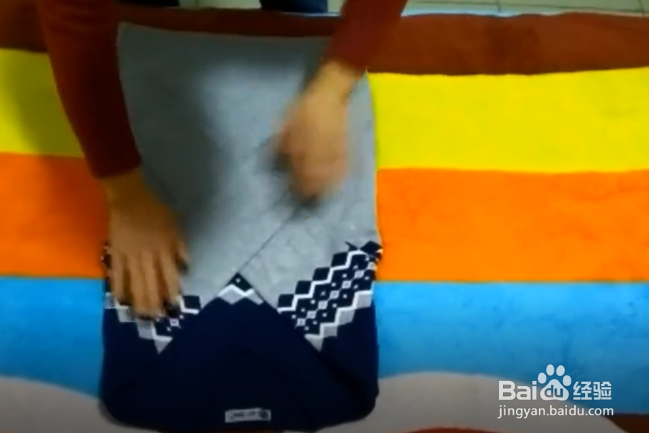 如何巧妙的叠衣服