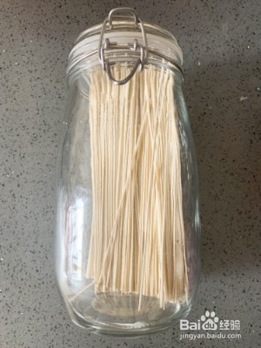 10分钟搞定的一碗葱油拌面