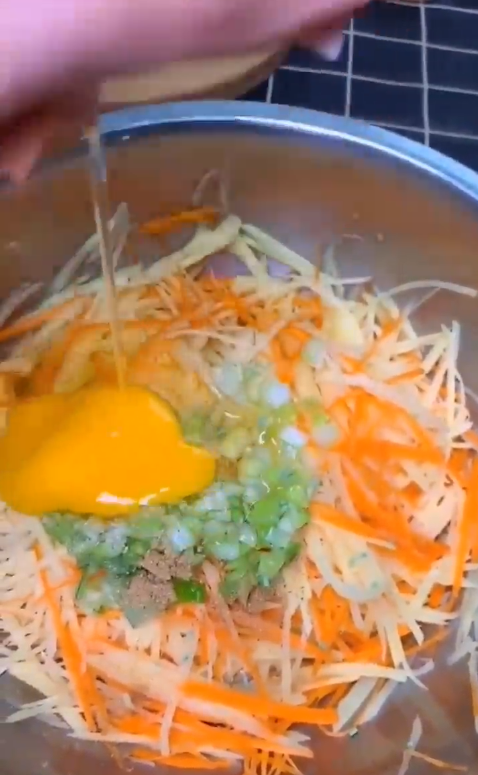 土豆丝饼怎么做