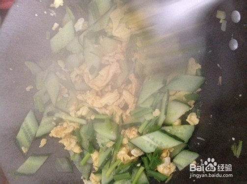 黄瓜炒鸡蛋做法