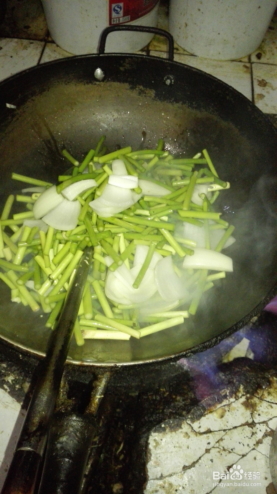 蒜苔葫芦丝做法