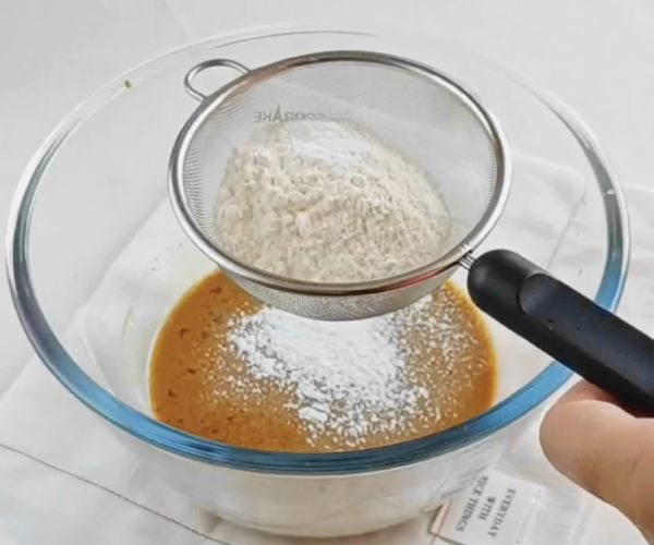 芝士咖啡巧脆珠冰皮月饼