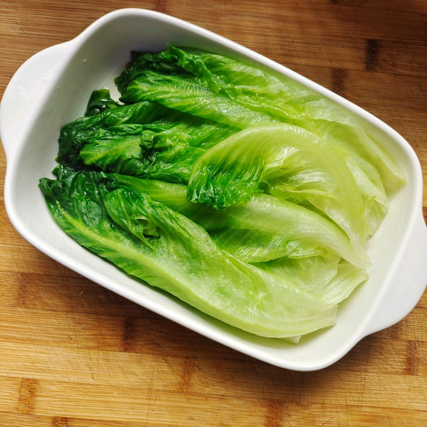 辣椒蒜蓉蚝油生菜