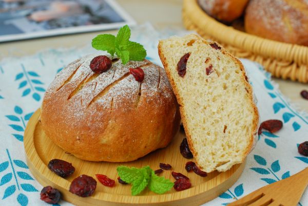 蔓越莓无糖全麦小软欧