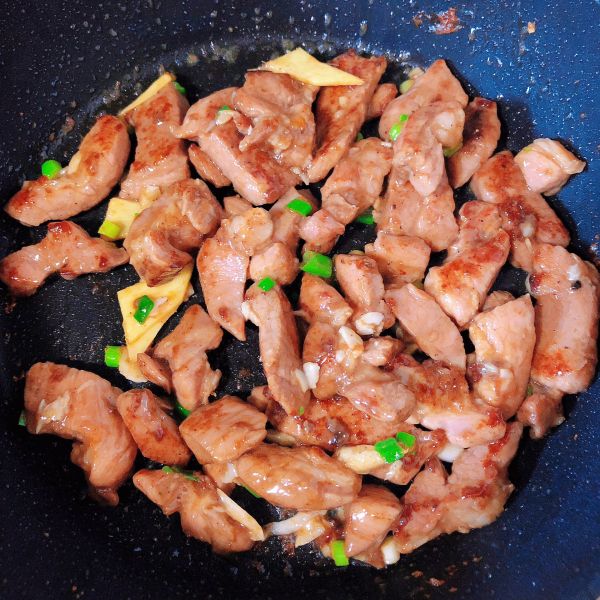 红烧土豆猪柳盖饭