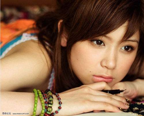 PhotoShop把美女照片转手绘效果的教程