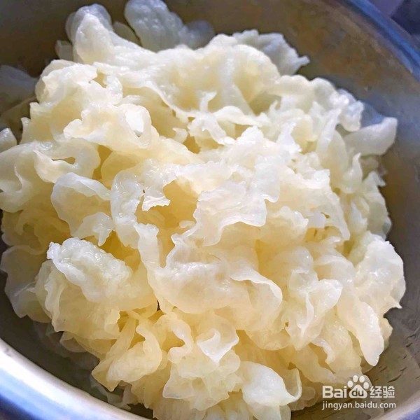 养生红枣苹果银耳羹